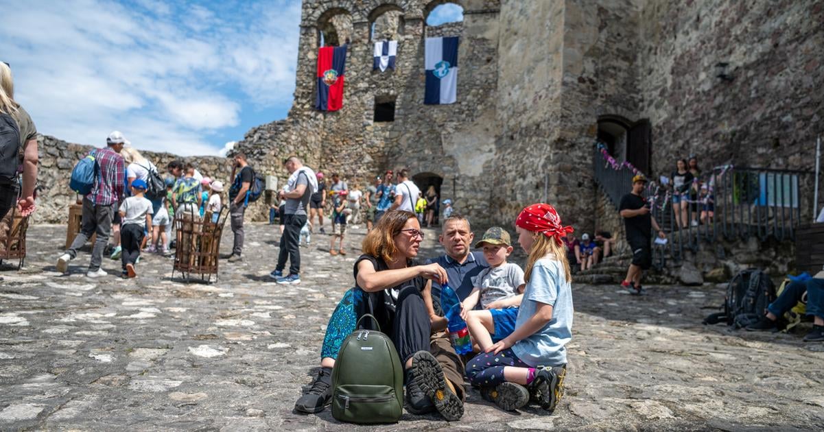 Hrad Strecno vlani prilakal viac navstevnikov