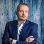 Miliardy aj vdaka Kalinakovi Strnad sa zrazu ocitol v klube najbohatssich na planete o jeho akcie bola bitka