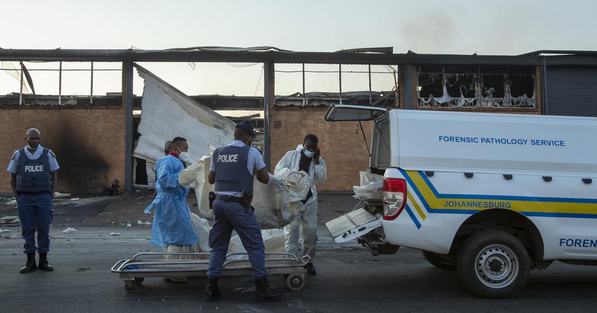 Ozbrojenci napojeni na Islamsky stat zabili 14 ludi