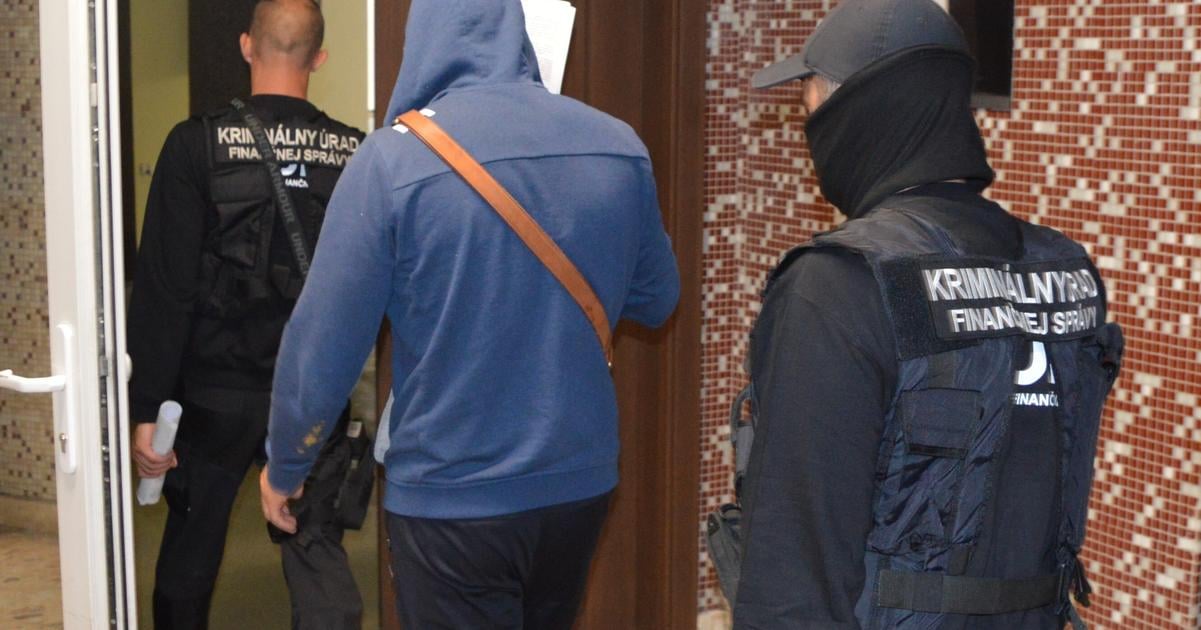 Sudili ich za vyrobu tabaku do fajok