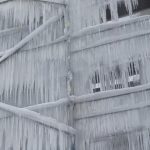 Sutovsky vodopad ma velku konkurenciu v meste vznikla ladova atrakcia