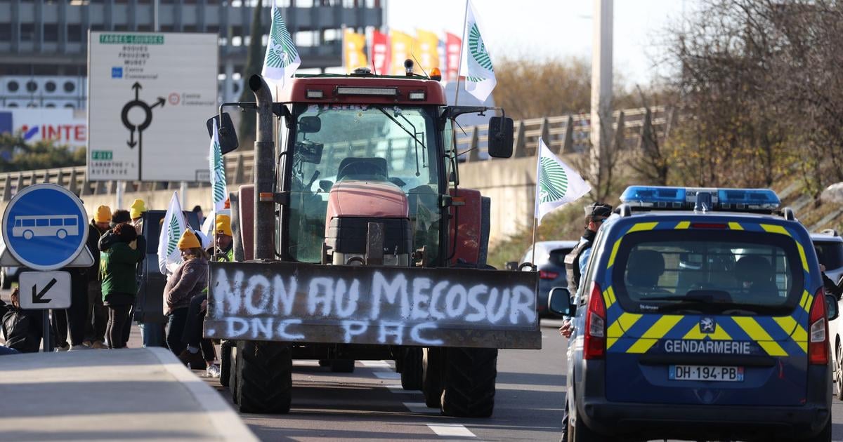 Unia schvalila obchodnu dohodu s Mercosurom francuzski farmari protestuju