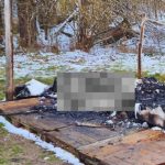 V zhorenom obytnom privese nasli telo cudzie zavinenie nevylucili