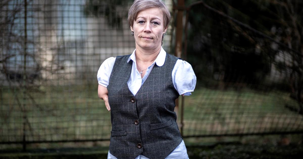 Aby som mohla pracovat potrebujem si len vyzu ponozky hovori zena bez ruk