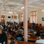 Ficu v Nitre ostrihali Predtym diskutoval so studentmi v zupnej sale bol spokojny