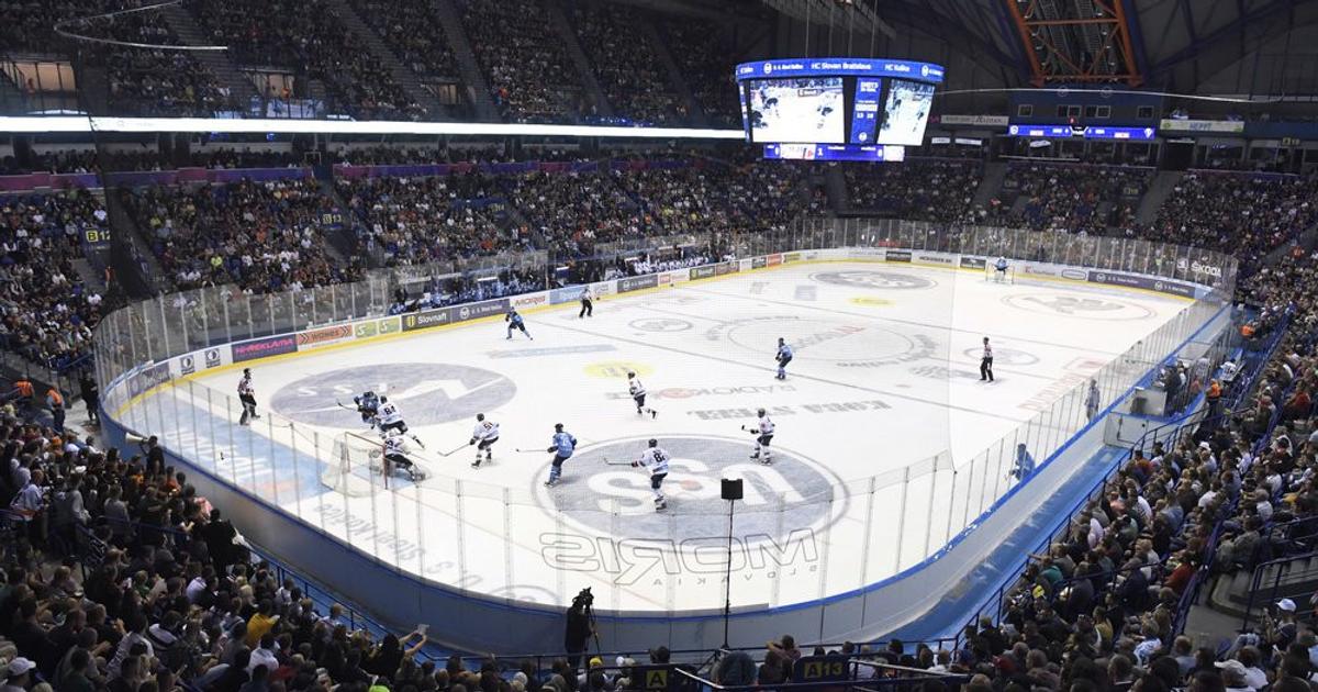 Kde sa zmestia stovky novych sedadiel Rekonstrukcia Steel Areny vyvolava otazky