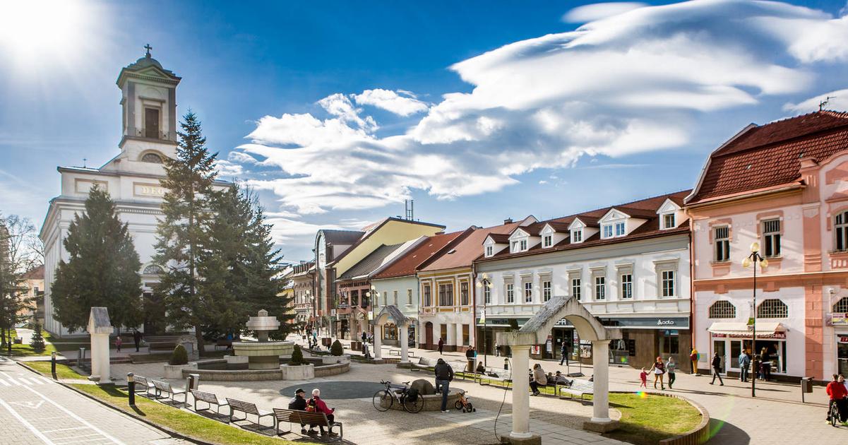 Poprad Pripravynsm pokracuju riesia sa ubytovacie kapacity v skolach Korzar Spis a Gemer SME