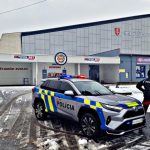 Porucha chladiaceho zariadenia na zimnom stadione sposobila unik amoniaku dopravu v tejto oblasti obmedzili