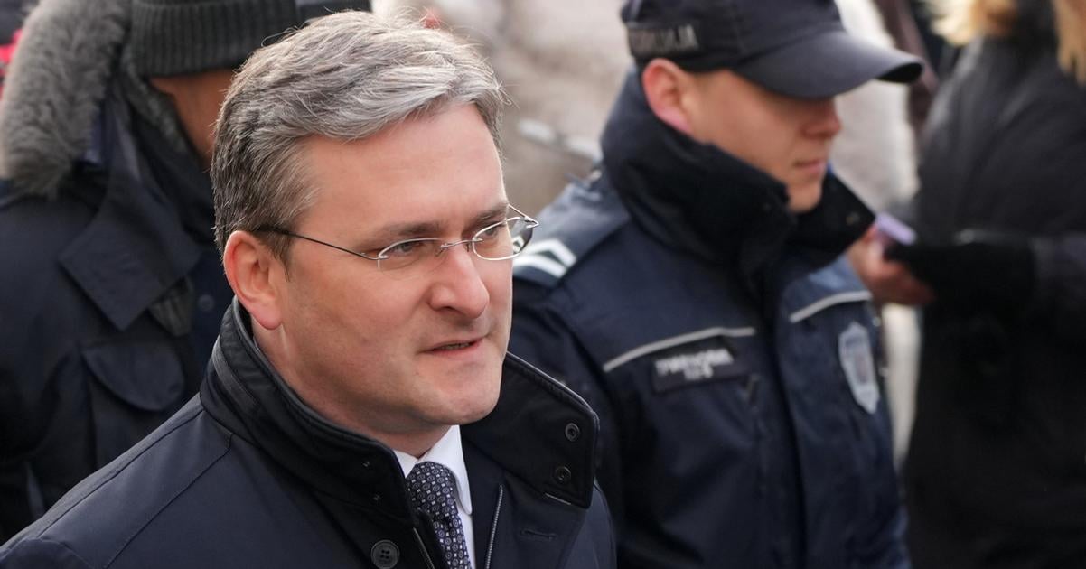 SRBSKO V Belehrade sa zacal sud s ministrom kultury pre korupciu v suvislosti s projektom luxusneho hotela zata Donalda Trumpa