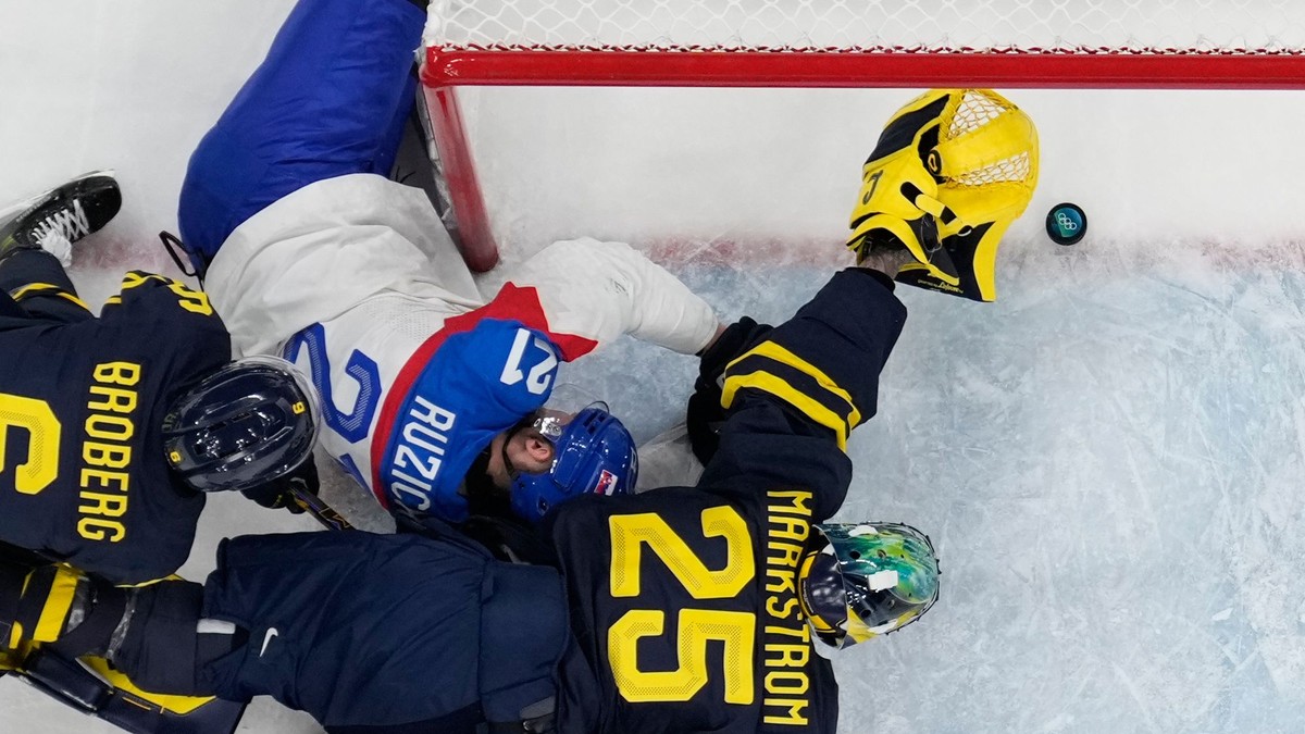 VIDEO Gol Ale nie Preco rozhodcovia odvolali druhy gol Slovenska proti Svedsku