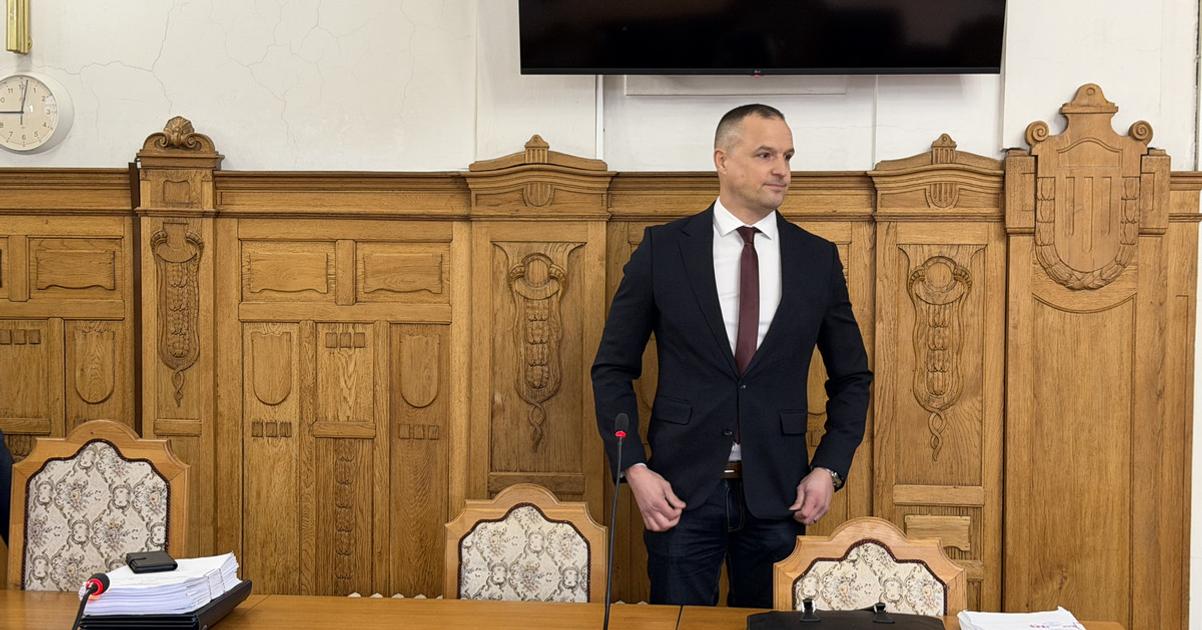 Zacal sa proces s poradcom Fica Lindtnerom Hovoril o cinskom prekliati a diskreditacii