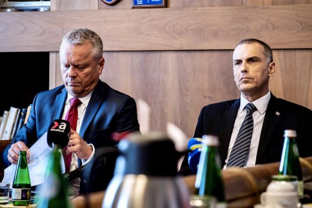 Zilinka sa na vybore pre techniku pre Ukrajinu ohradil voci politickym zasahom a odisiel