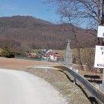 Este pred par rokmi tam fotili davy turistov po skonceni natacania zaujem o obec opadol