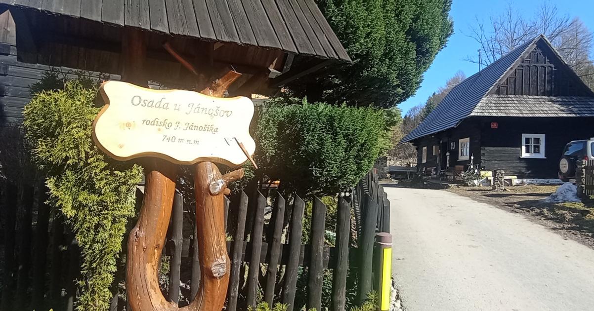 Janosik bol zly zbojnika V terchovskej osade kde sa narodil ziju uz len traja ludia