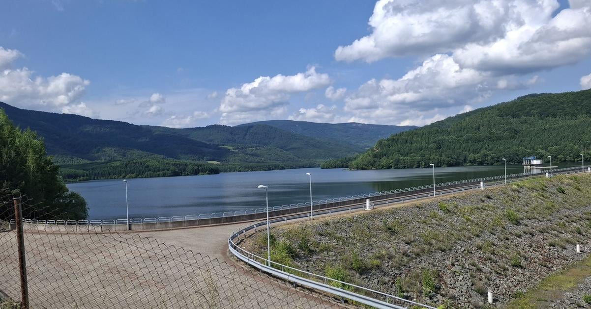 Napatie okolo Tarabovej precerpavacky eskaluje Nespokojni obcania poslali podnet do Bruselu