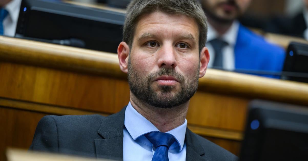 PS kritizuje vladu za pristup k vysokym cenam pohonnych hmot