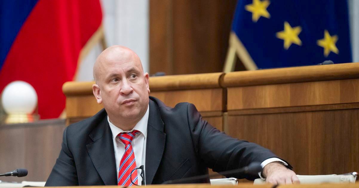 Raz sa o kandidatre na primtora Bratislavy rozhodne po majovom prieskume