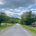 Zonovanie Polonin ak o ustupok ciernym stavbam Ochrancovia varuju pred ohrozenim nadrze Starina