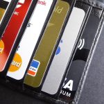 priekopnik bezhotovostnej ekonomiky zacina cuvat svedsko sa vracia k hotovosti