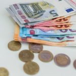 priemerna mesacna mzda vo 4 stvrtroku vzrastla na 1739 eur