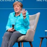 prvymi laureatmi europskeho radu za zasluhy su aj zelenskyj merkelova a bono