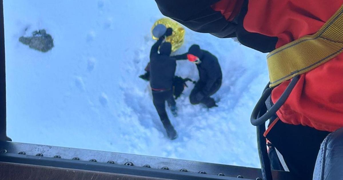 skialpinistka spadla do satanovho zlabu zranila si obe nohy zasahoval vrtulnik