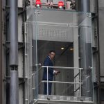 Finsky vyrobca vytahov kupuje nemeckeho konkurenta ide o rekordnu akviziciu