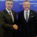 Investicie do prepojenia regionu Trojmoria nie su podla prezidenta luxus ale nevyhnutnost