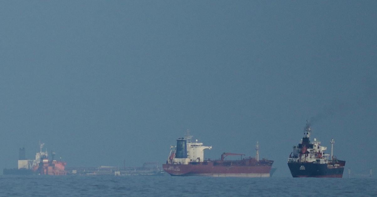 Spojene staty tvrdia ze blokada Hormuzskeho prielivu funguje Data ukazuju opak