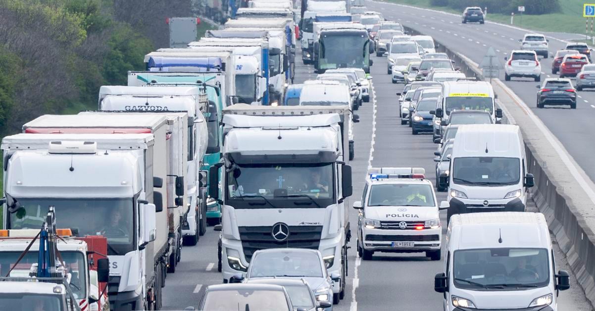 Vodici v Bratislave musia cez vikend pocitat s viacerymi obmedzeniami