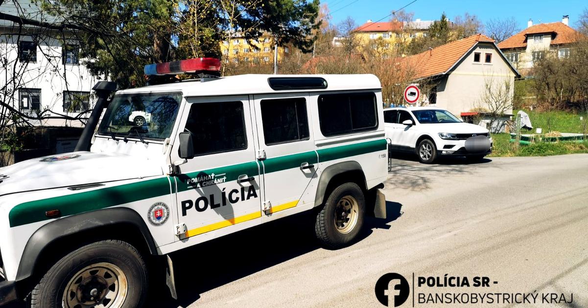 Vybuch v rodinnom dome zranil muza vysetruju pricinu