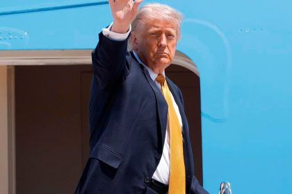 Ake akcie nakupil Trump Sposobil rozruch transakcie lamali rekordy