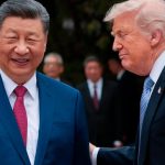 Americky expert Rusi uz vedu existencnu vojnu so Zapadom Cinu chcu mat na svojej strane