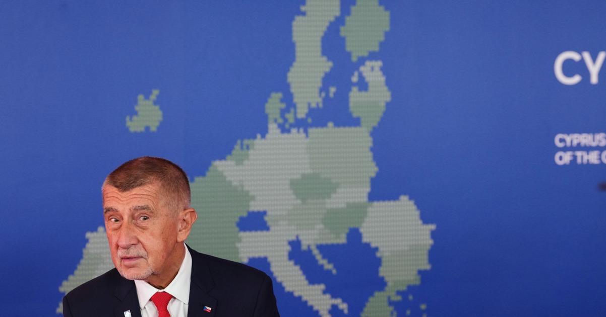 Babisi kritizoval koalicnych motoristov za sposob komunikacie