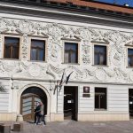 Lekara odsudili na sedem rokov za drogy odvolaci sud to zmenil na podmienecny trest Opat pracuje v nemocnici
