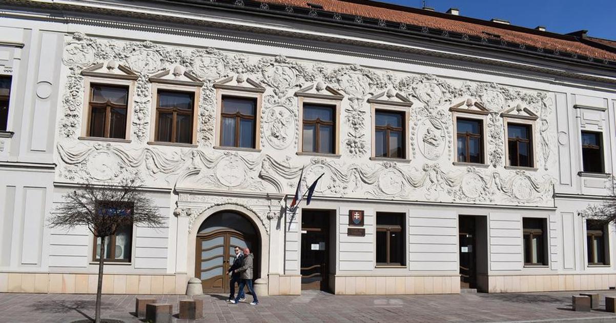 Lekara odsudili na sedem rokov za drogy odvolaci sud to zmenil na podmienecny trest Opat pracuje v nemocnici