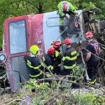 V Jablonove nad Turnou pokracuje vytahovanie havarovaneho rusna