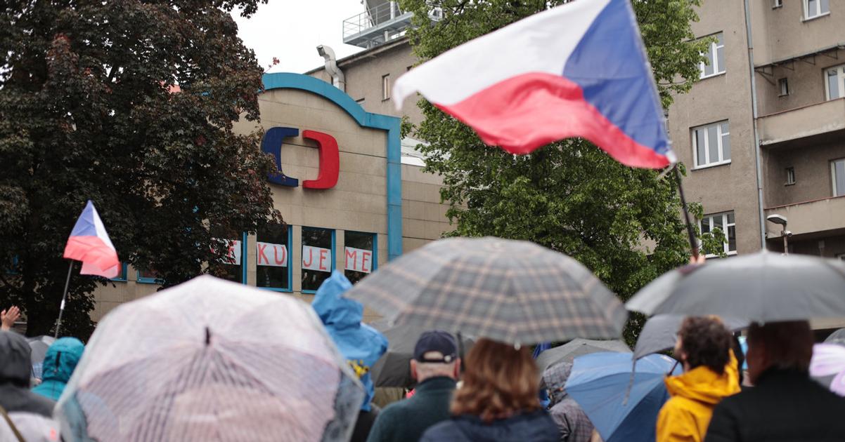 V ceskych krajskych mestach sa konali demonstaracie na podporu verejnopravnych medii