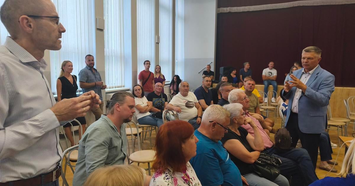 Boja sa pohladu na hroby aj znizenia cien nehnutelnosti V spore o vystavbu cintorina starosta ustupil