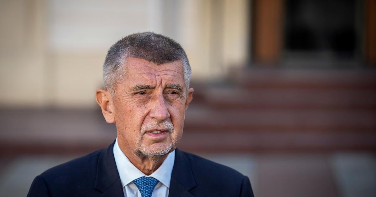 Cesko podla Babisa nedosiahne ciel NATO v oblasti vydavkov na obranu