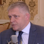 Co sa hovorilo v diskusiach Fico nesuhlas s tm aby sa Slovensko na samite NATO zapojilo do financnej pomoci Ukrajine