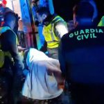 Nazov v slovencine Pri zrazke minibusu s cisternovym vozidlom v Spanelsku zahynulo pat policajtov
