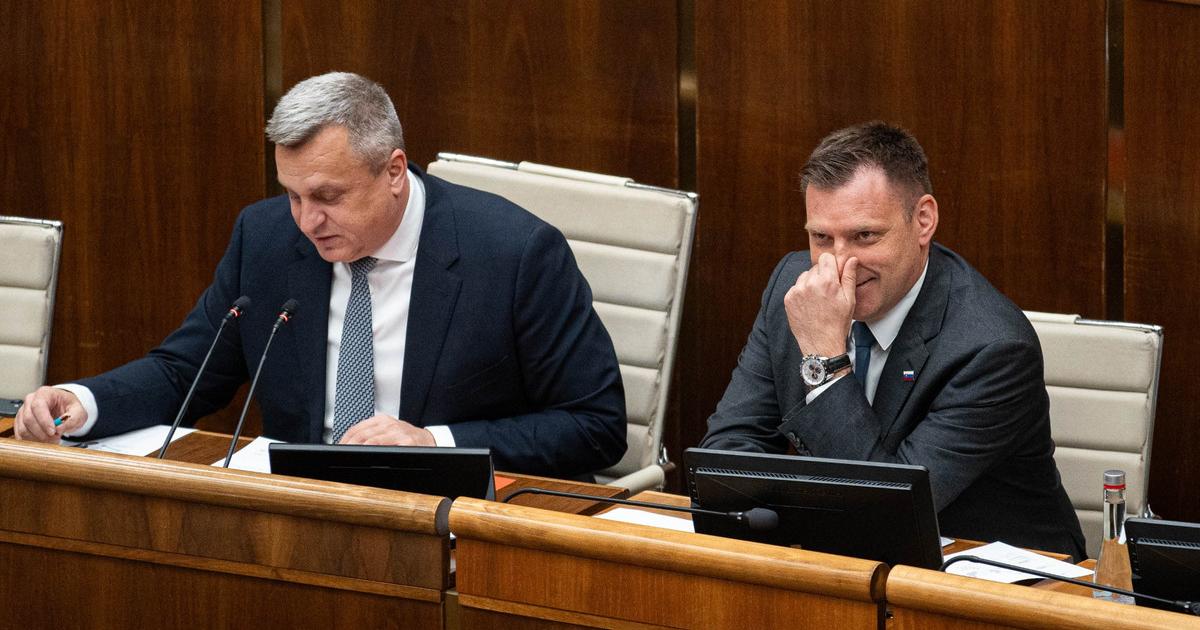 Schodza o odvolani ministra Tarabu sa na prvy pokus nezacala