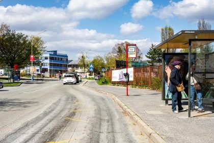 v kosiciach zacali modernizaciu zastavky mhd sokolovska smerom na sidlisko kvp