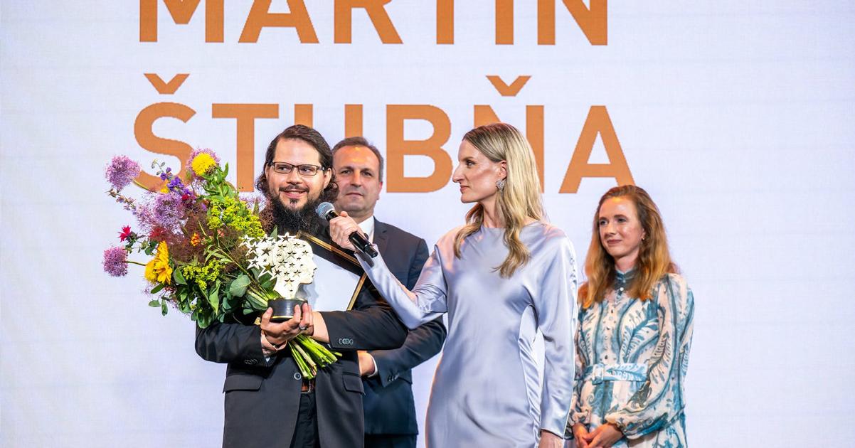 ziakom umozni objavovat narocny predmet svojim sposobom ucitelom slovenska sa stal fyzikar z martina