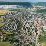 Do centra Roznavy sa po viac ako desatroci vracaju komentovane prehladky