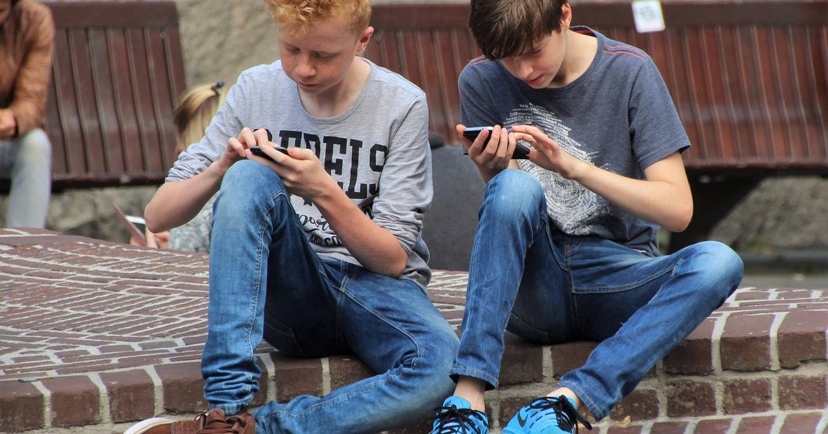 Mladi Australcani sa stavaju obetami seksualneho vyderania cez internet