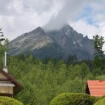 V horskych oblastiach sa od utorka popoludni ocakava silnejsi vietor
