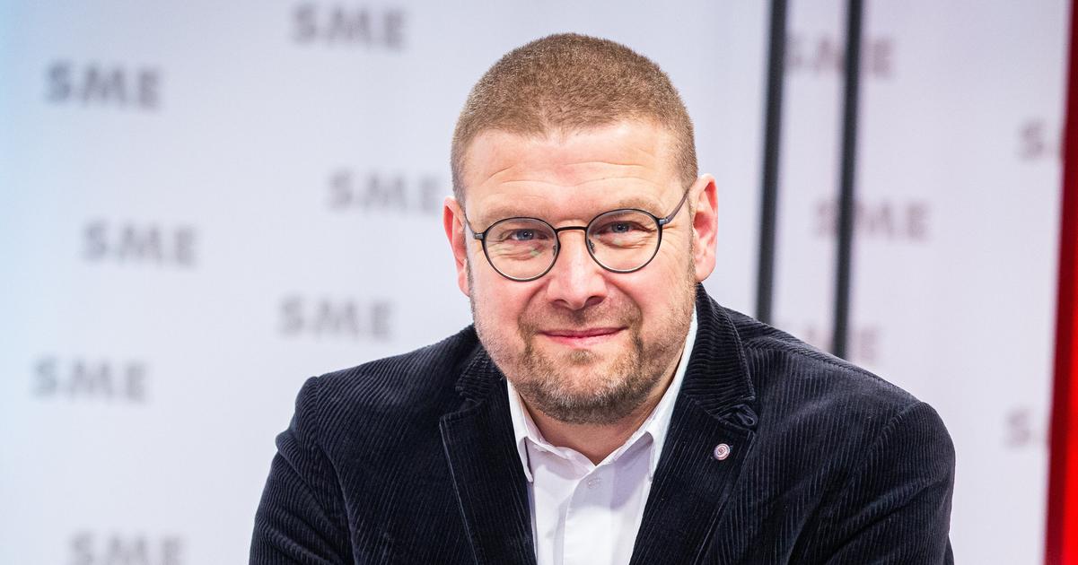 Vsetci z cesty ide vodic Turek