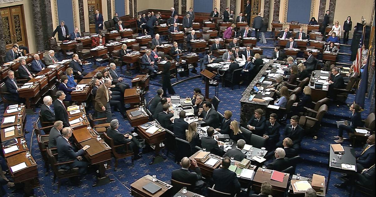 Americky Senat schvalil kratkodobe financovanie uradov aby predisal uzatvoreniu pred volbami do Kongresu